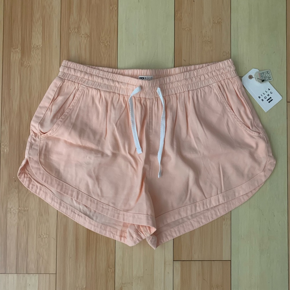 Cute Billabong shorts